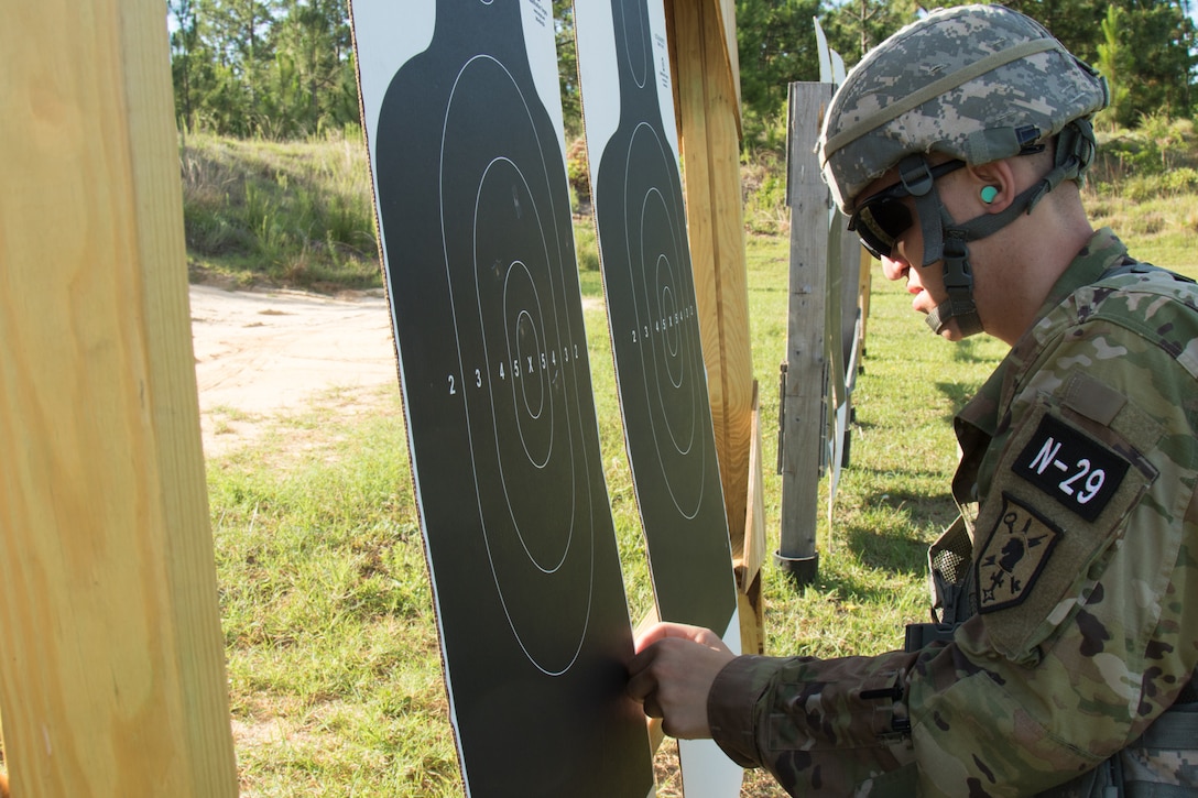 Soldiers qualify with M9s, M4s during 2019 Army Reserve Best Warrior Competition