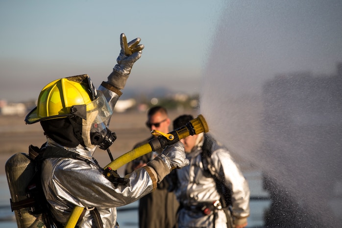 MCAS Yuma ARFF Marines Conduct Live-Burn Training