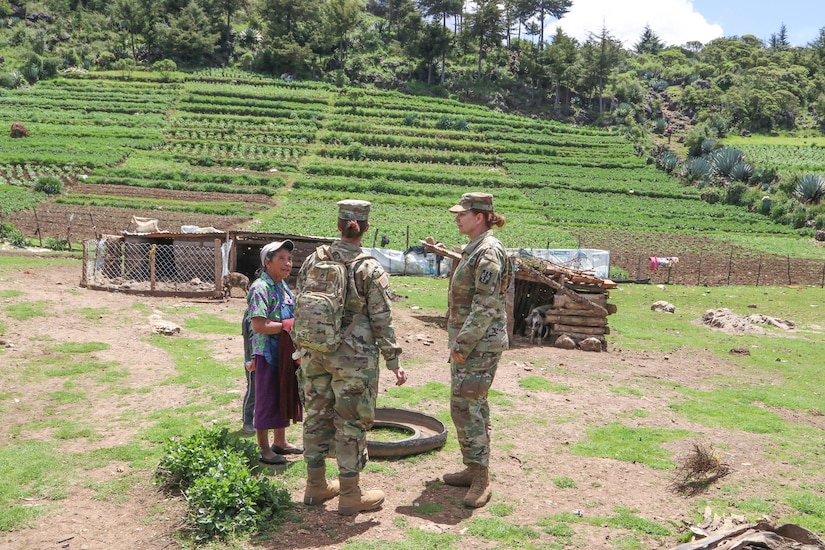 U.S. Army Reserve veterinarians enhance skills with Guatemalan partners during Beyond the Horizon 19