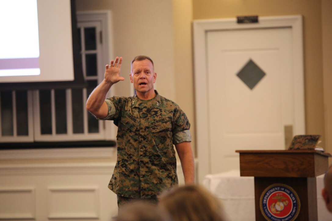 MCSC, PEO LS, LOGCOM, I&L leaders meet to discuss acquisition sustainment