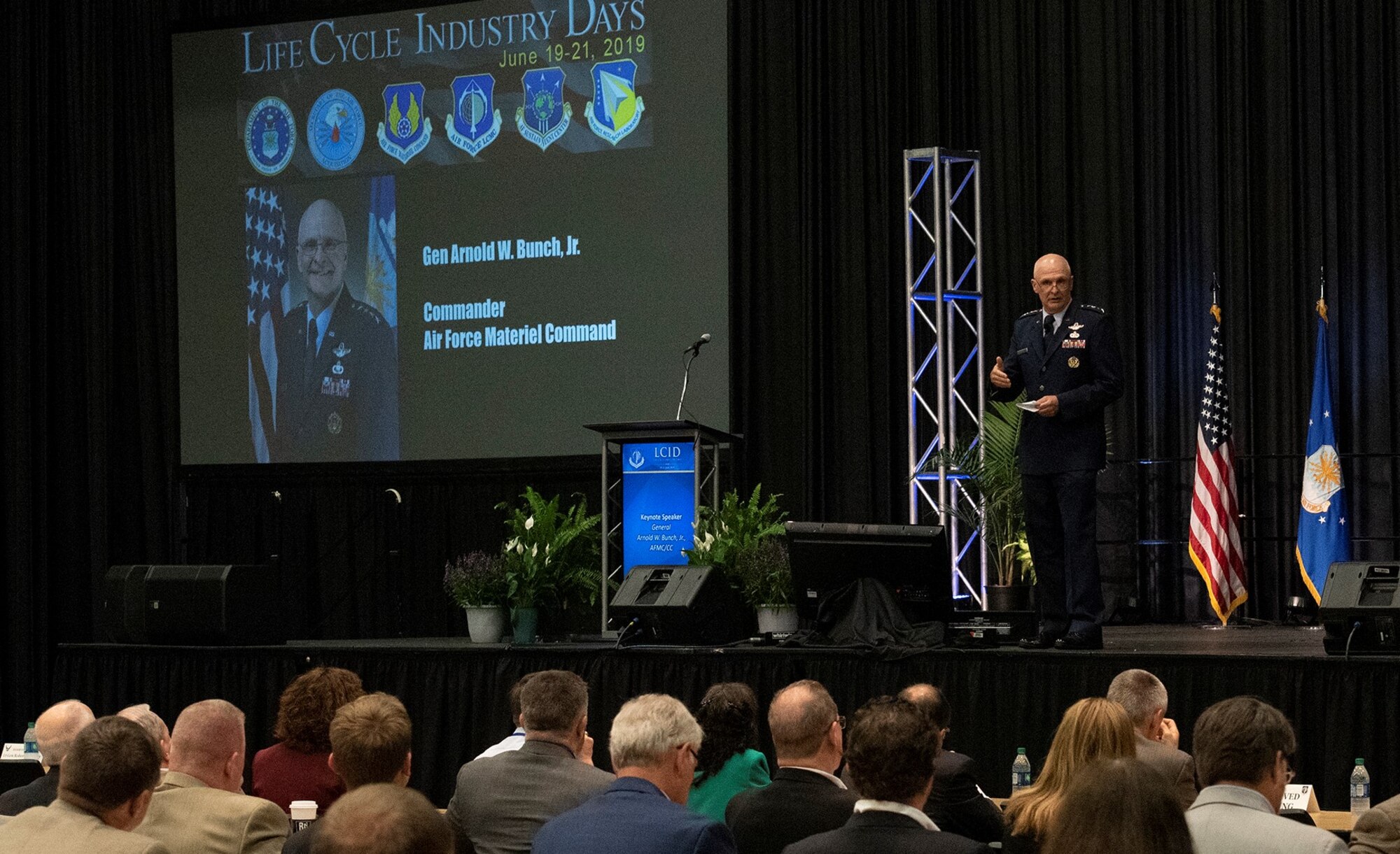 Gen Bunch speaks at Life Cycle Industry Days 2019
