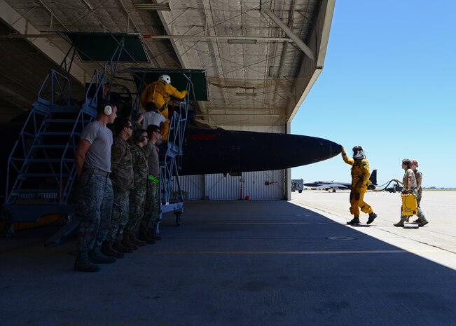 Releasing the Dragon: 9th AMXS maintainers’ U-2 launch operations