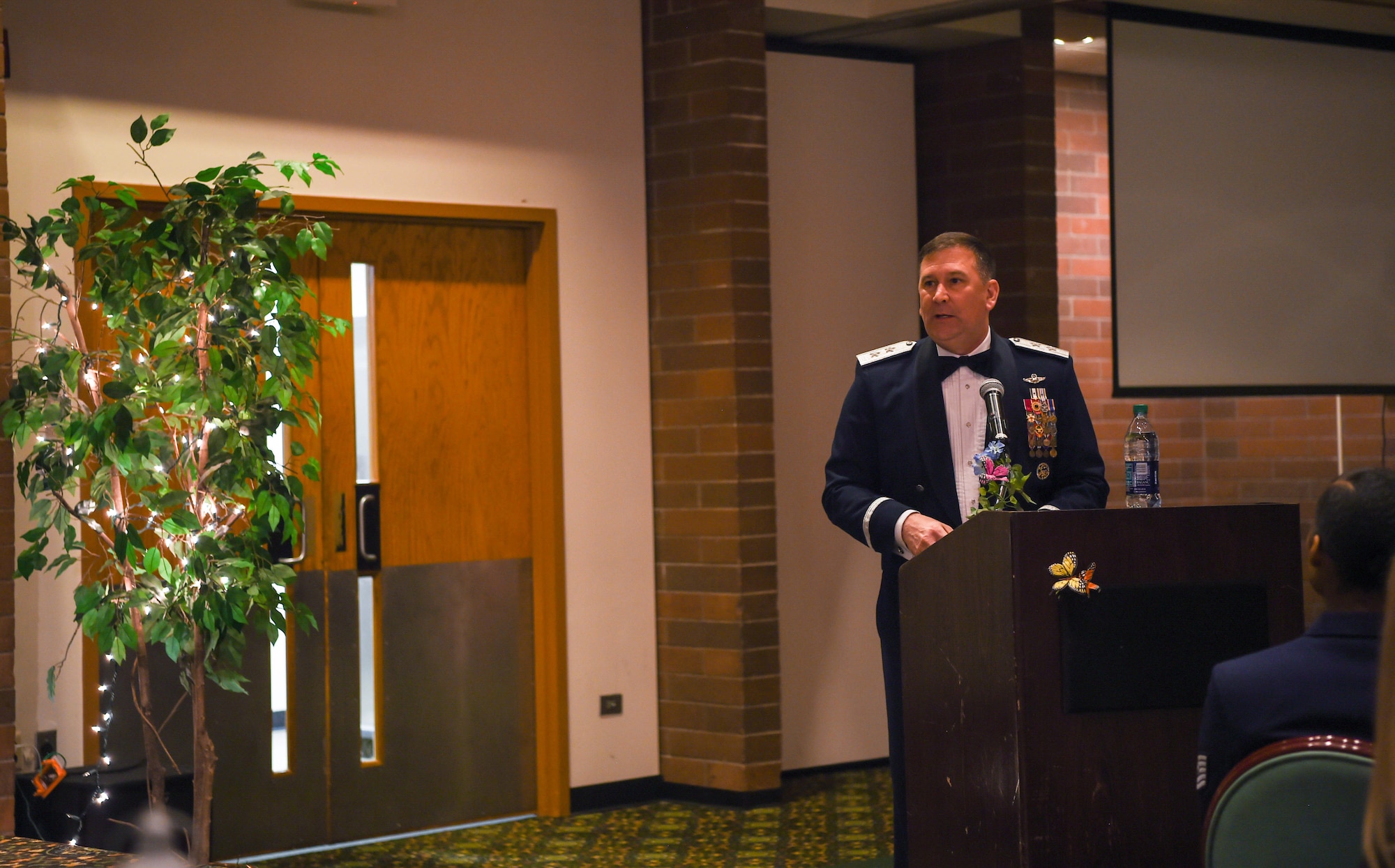 Major Gen. (Ret.) Christopher Bence, former U.S. Air Force Expeditionary Center commander, shares his insights into what it takes to be a leader during the 2018 Team McChord Annual Awards Banquet at the McChord Club, Joint Base Lewis-McChord, Wash., Feb. 22, 2019. Bence, whose career spanned three decades, was the guest speaker for the ceremony. (U.S. Air Force photo by Senior Airman Tryphena Mayhugh)