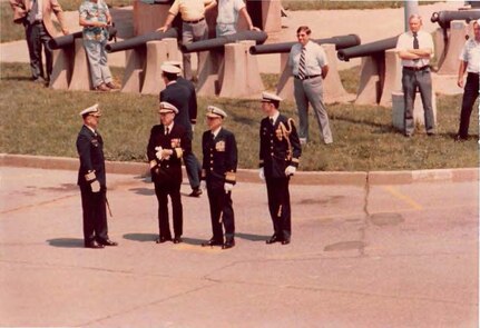 1978 COMMANDANT CHANGE OF COMMAND ADM HAYES