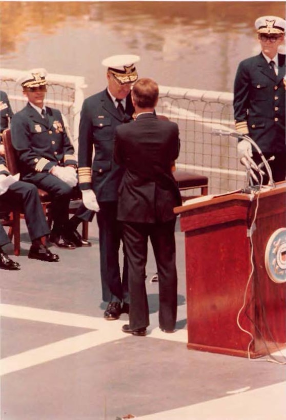 1978 COMMANDANT CHANGE OF COMMAND ADM HAYES