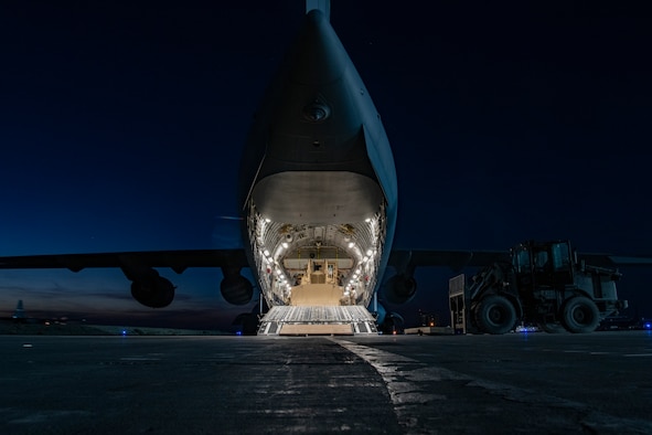 C-17 Airlift of Dozer