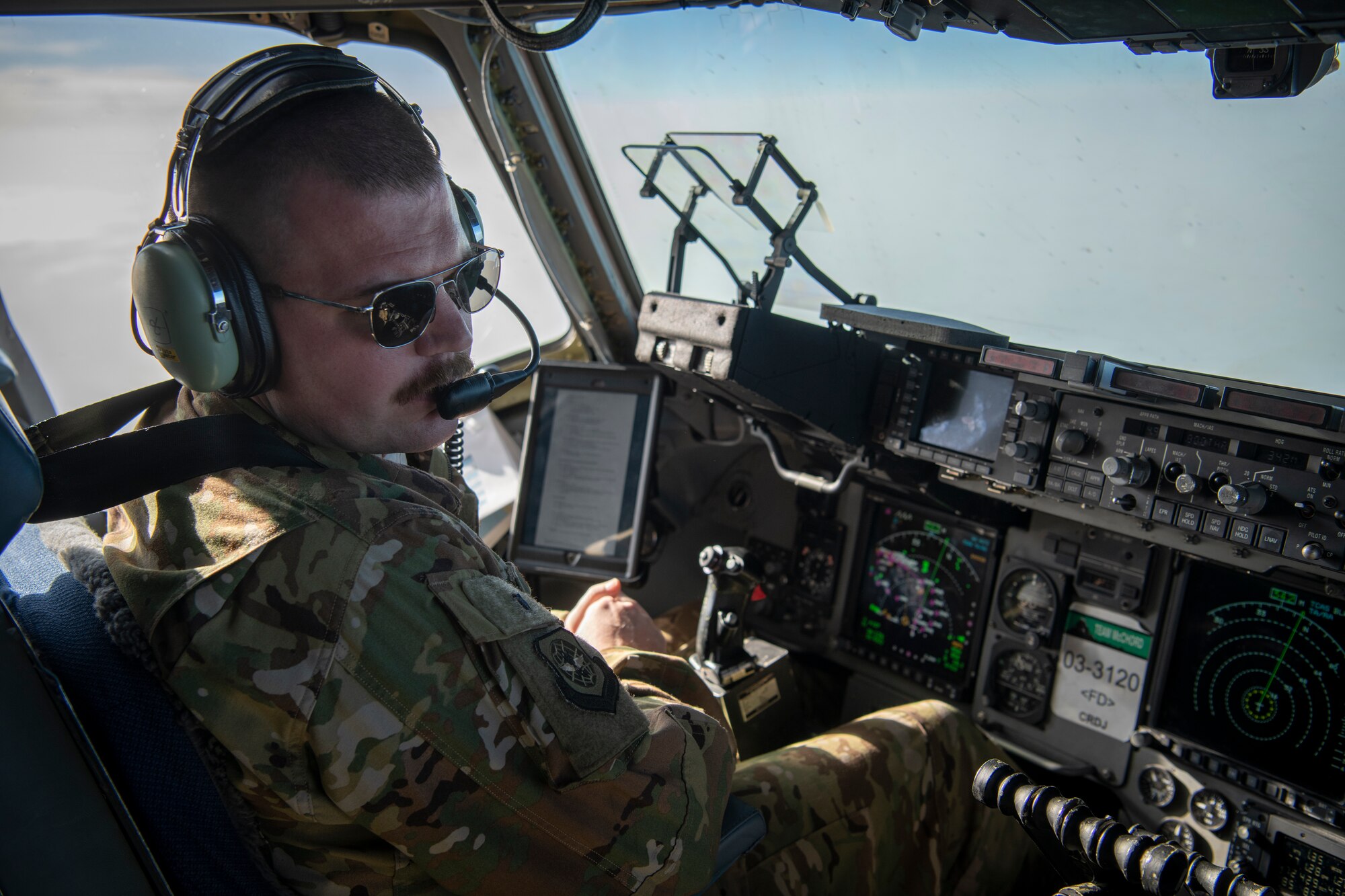 C-17 Airlift of Dozer