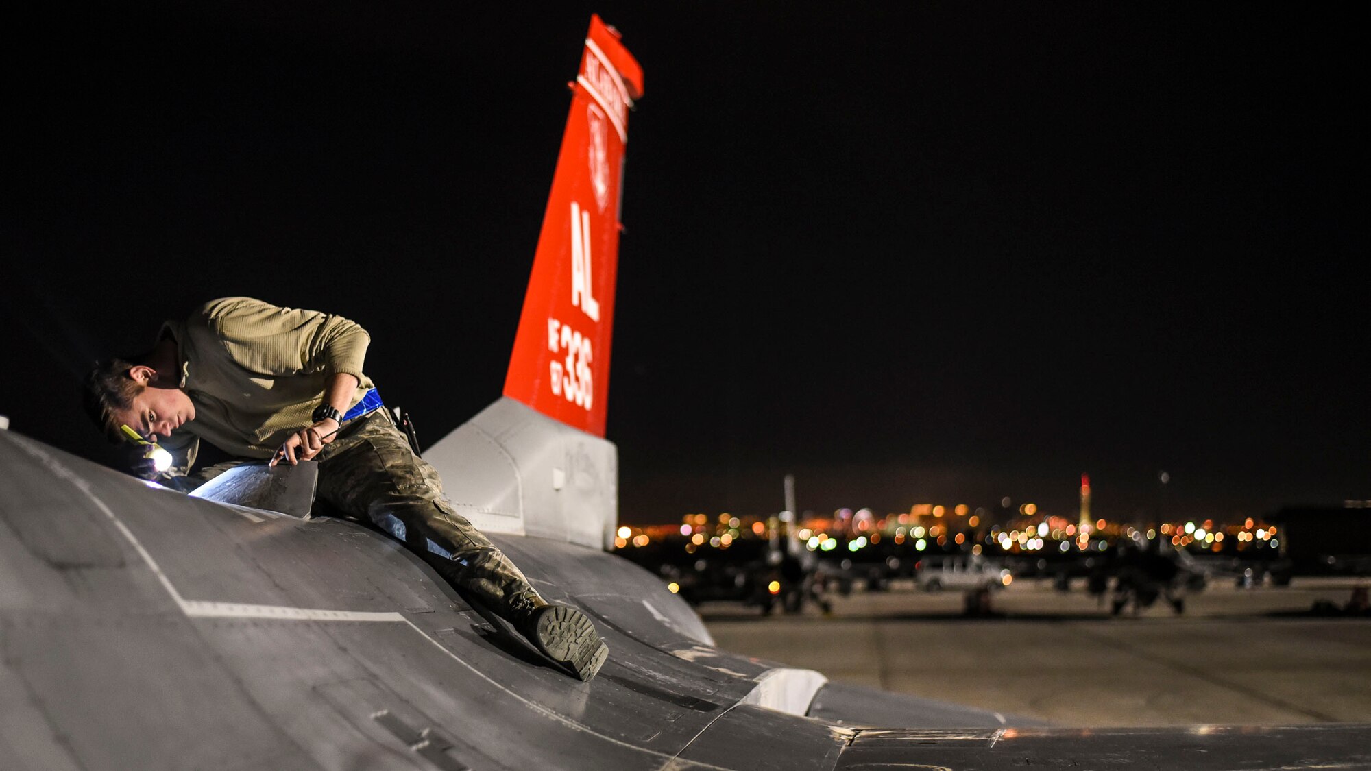 SSgt Patrick Holmes Maintains F-16
