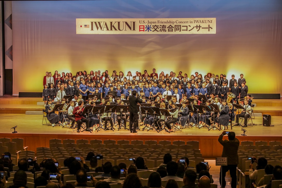 9th annual US-Japan Friendship Concert held in Iwakuni City