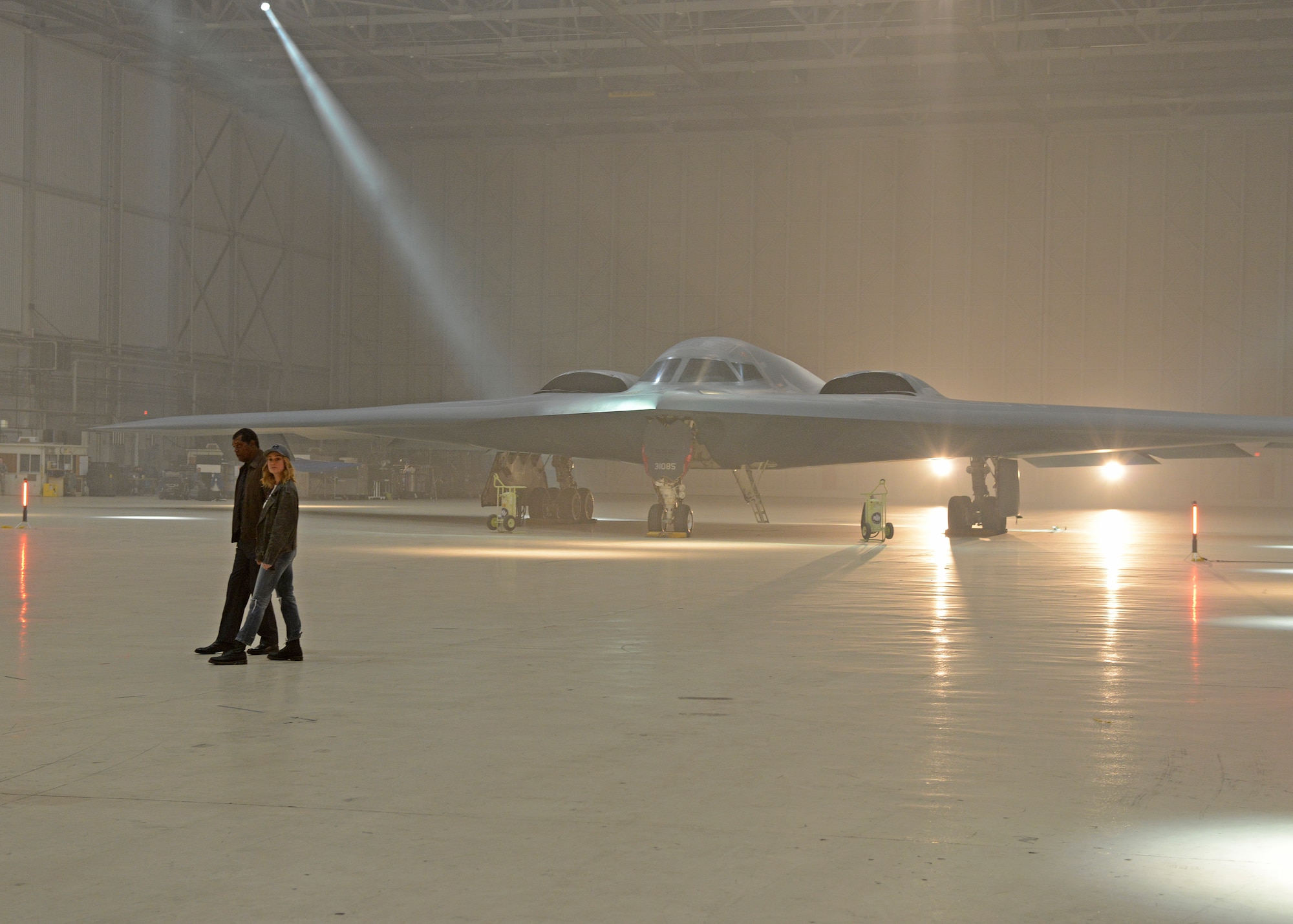 Brie Larson and Samuel L. Jackson, “Captain Marvel” stars, on set during filming at Edwards Air Force Base, Calif., April 20, 2018. To ensure an accurate depiction of military service, filmmakers and actors immersed with Airmen from across the Air Force. (U.S. Air Force photo by Kenji Thuloweit)