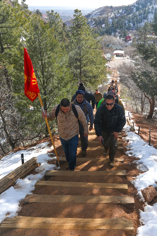 U.S. Marine Corps top performing staff non-commissioned officers and recruiters from the 8th Marine Corps District hike up the Manitou Incline trail in Colorado Springs, Colorado, February 28, 2019. The hike occurred during the Fiscal 2019 Fall Recruiting Offensive “Game of Bones” awards and training seminar that recognized the top recruiters from the district. (U.S. Marine Corps Photo by Lance Cpl. Desmond K. Andrews).