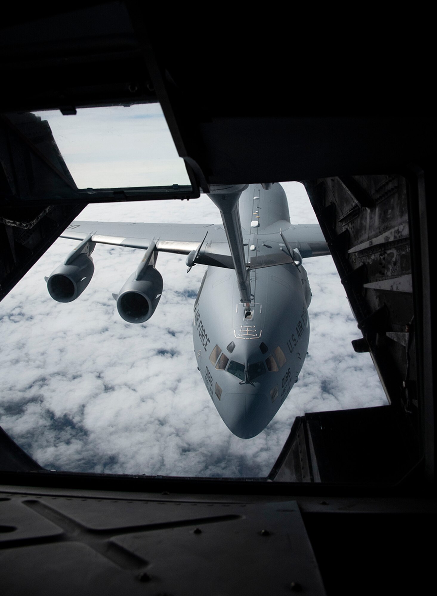 A C-17 Globemaster III from the 436th Airlift Squadron, Dover Air Force Base, Del., prepares to receive fuel from a KC-10 Extender from the 305th Air Mobility Wing, Joint Base McGuire-Dix-Lakehurst, N.J., March 7, 2019, during Exercise Jersey Devil 19. Jersey Devil is a joint base exercise aimed at preparing Airmen to respond to complex threats posed by potential adversaries now and in the future. (U.S. Air Force photo by Airman 1st Class Zoe M. Wockenfuss)