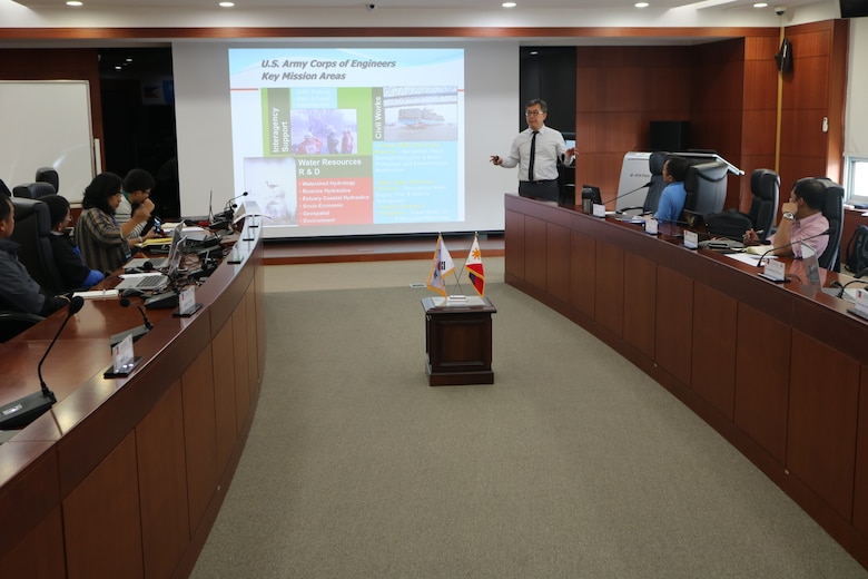 Dr. Jay Pak, Far East District’s Geotechnical and Environmental Engineering Branch chief, discusses using geographical information systems to Filipino engineers during a K water research workshop March 8 in Daejeon, Korea (Photo by K water).