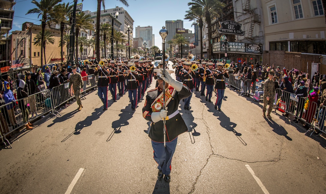 Marines with 2nd Marine Division Band perform during a Mardi Gras parade, New Orleans, March 5, 2019.