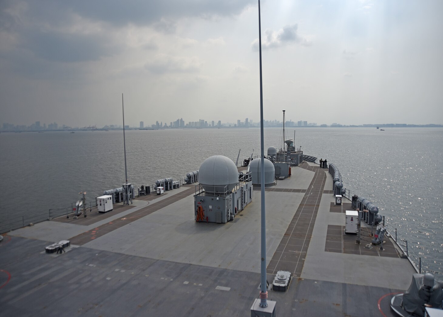 MANILA, Philippines (March 13, 2019) - U.S. 7th Fleet Flagship USS Blue Ridge (LCC 19) arrives for a port visit to Manila, Philippines. Blue Ridge is the oldest operational ship in the Navy, and as 7th Fleet command ship, is responsible for fostering relationships within the Indo-Pacific Region.