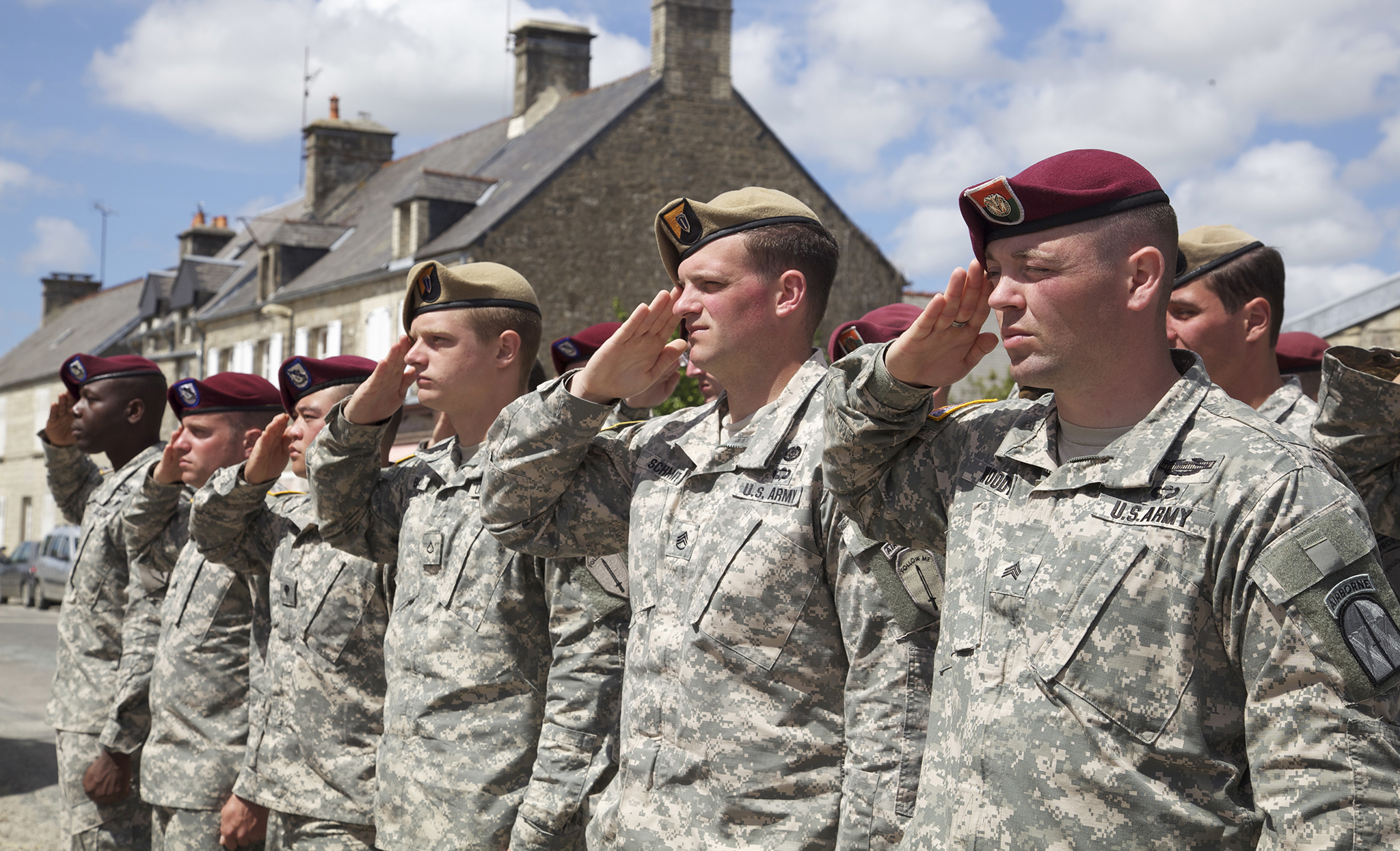 Military Soldiers Saluting