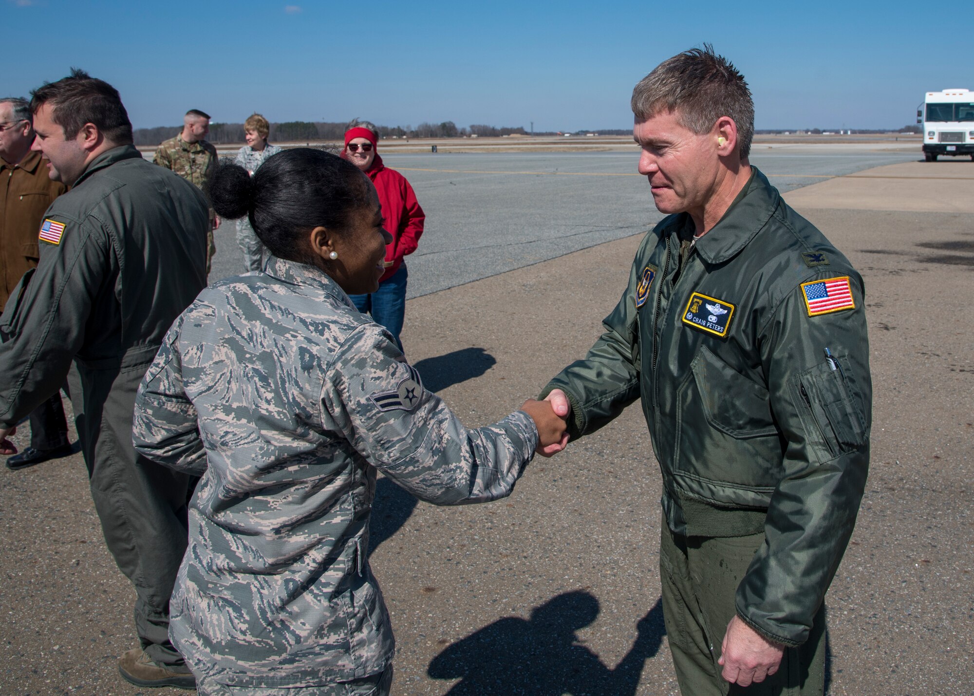 Col. Peters logs final flight at Dover AFB