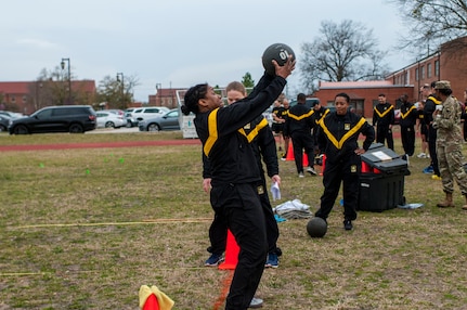 U.S. Army Reserve Command conducts ACFT familiarization