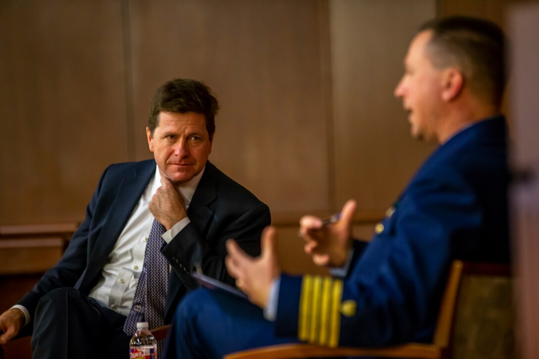 U.S. Securities and Exchange Commission Chairman Visits MARFORRES