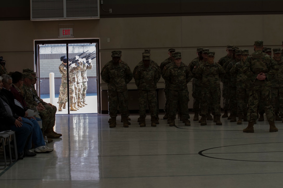 Memorial service for fallen Soldiers