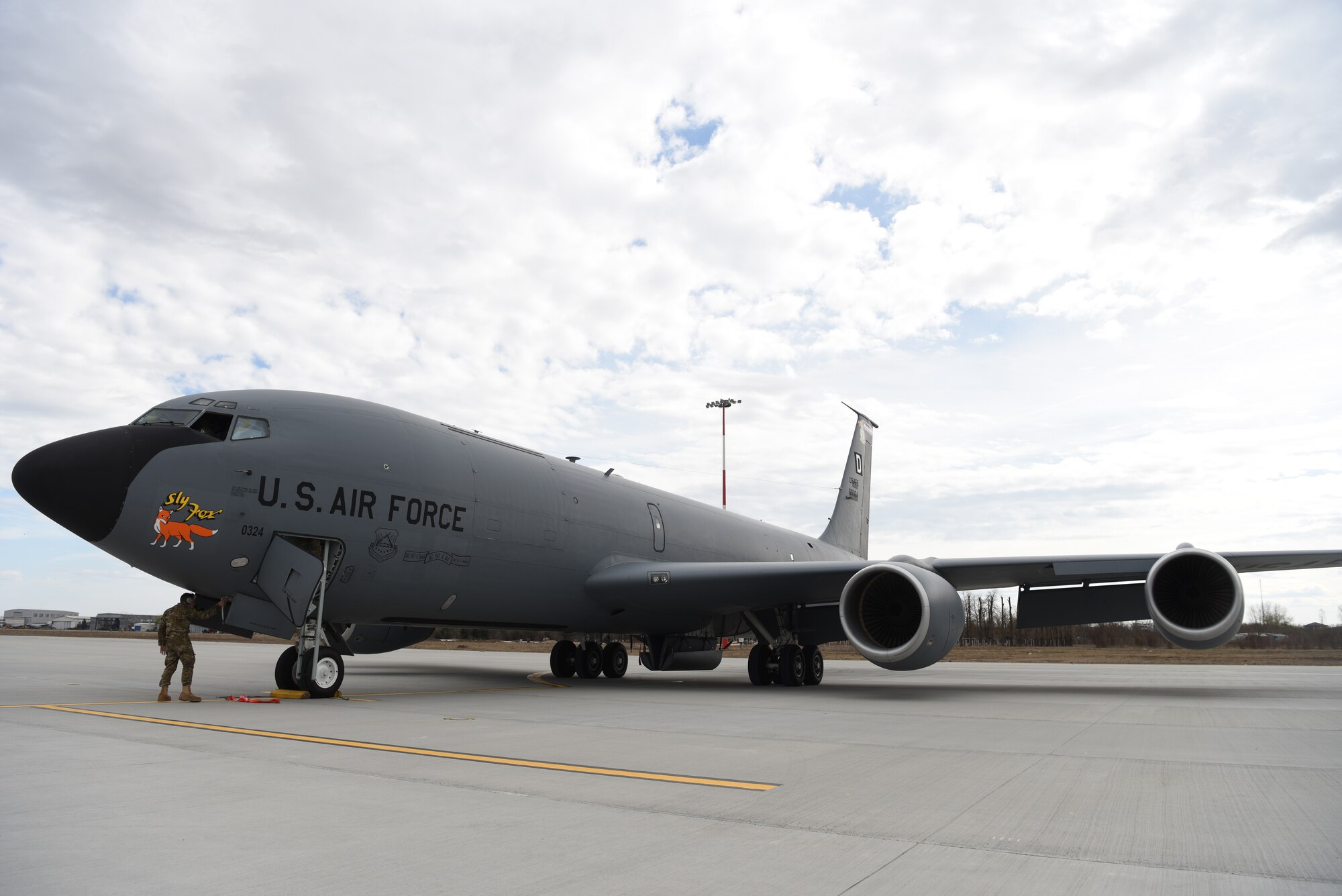 A KC-135 Stratotanker from RAF Mildenhall, England arrives in Bucharest, Romania for air refueling training with Romanian air force counterparts, March 11, 2019. The crew was involved in training with Romanian air force F-16s over the skies of Romania which enhanced regional capabilities to secure air sovereignty and promote peace and security through cooperation, collaboration, interoperability with NATO partners and other allies in the region. (U.S. Air Force photo by Airman 1st Class Brandon Esau)
