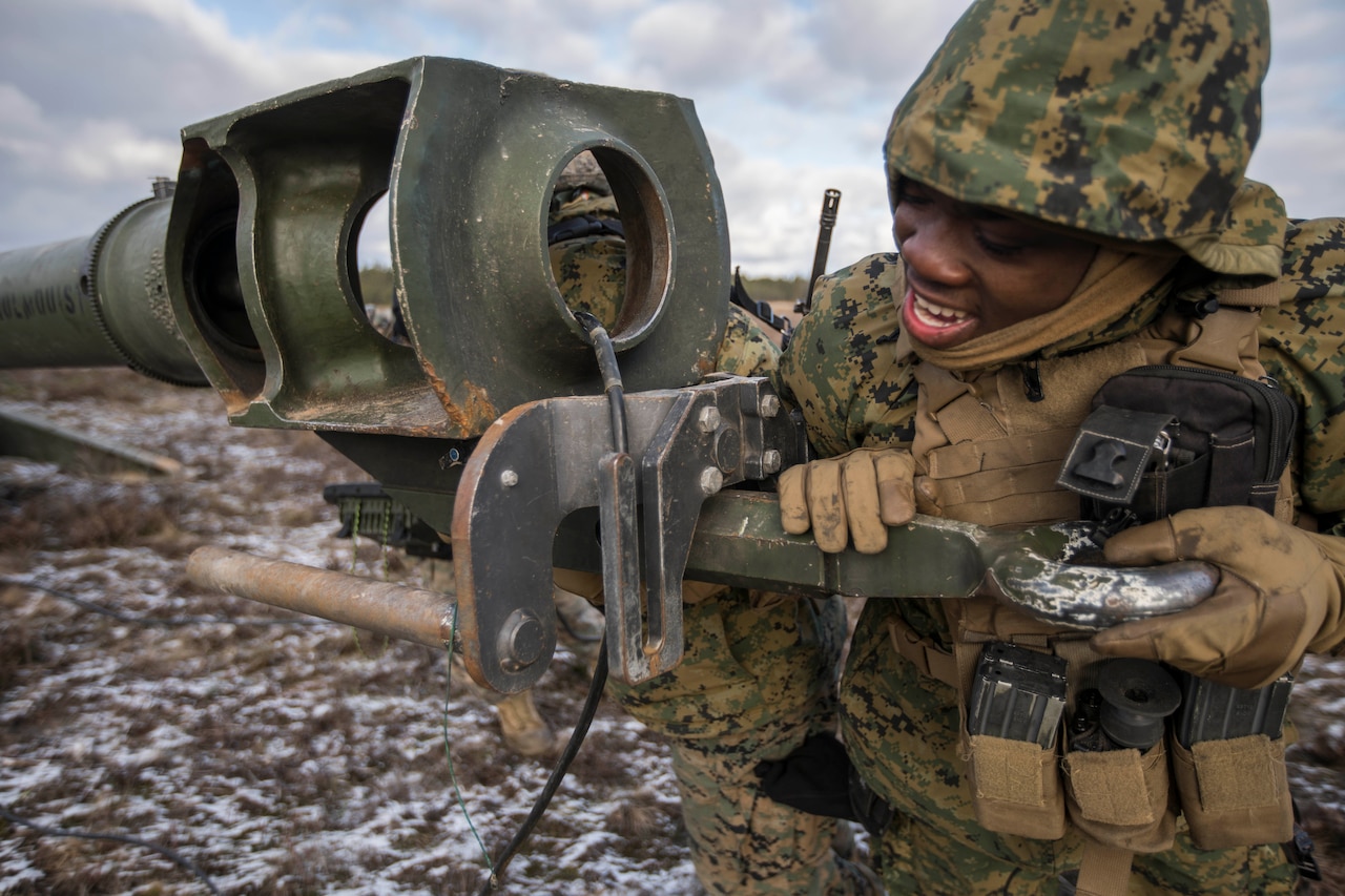 Closeup of Marine with a howitzer