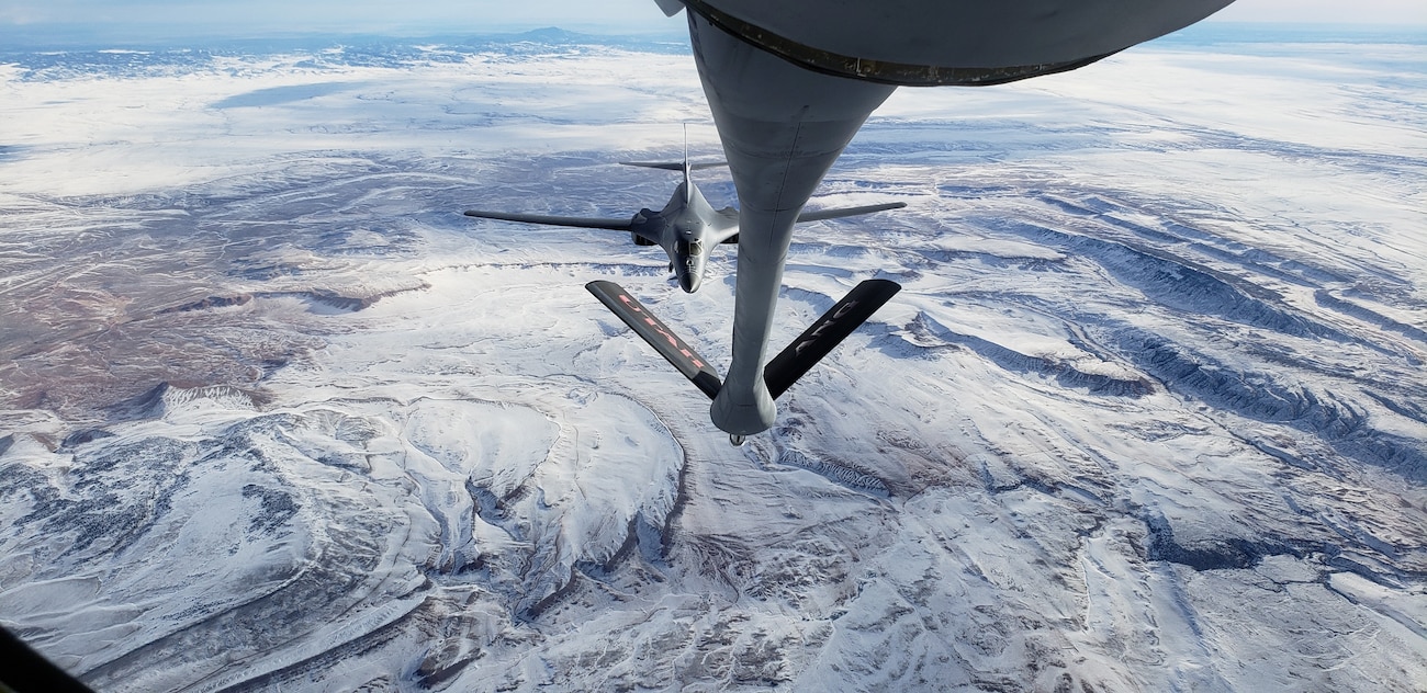 A KC-135R assigned to the 151st Air Refueling Wing, Salt Lake City, Utah refuels a B-1 Lancer.