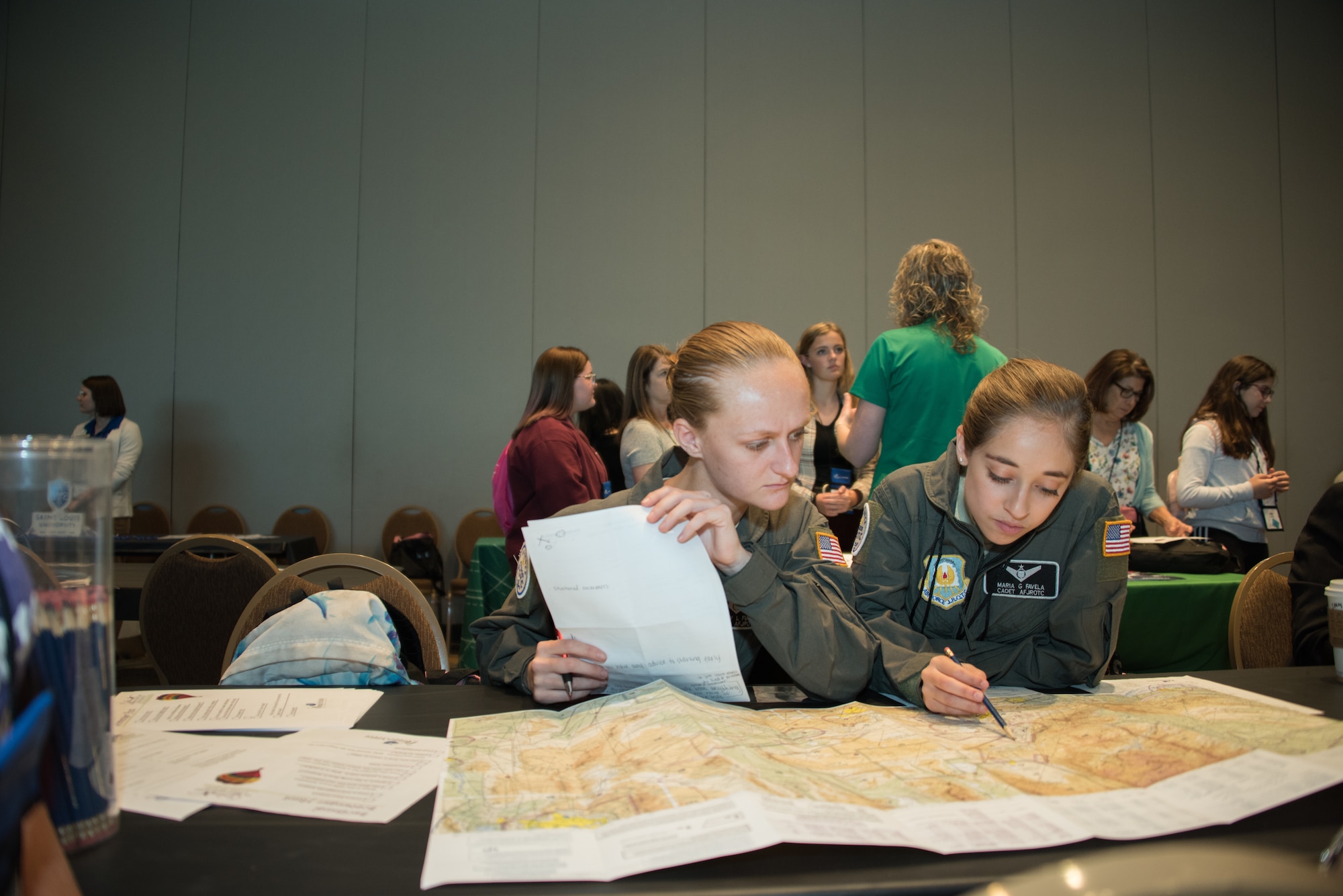 New Air Force JROTC pilots attend female aviator conference