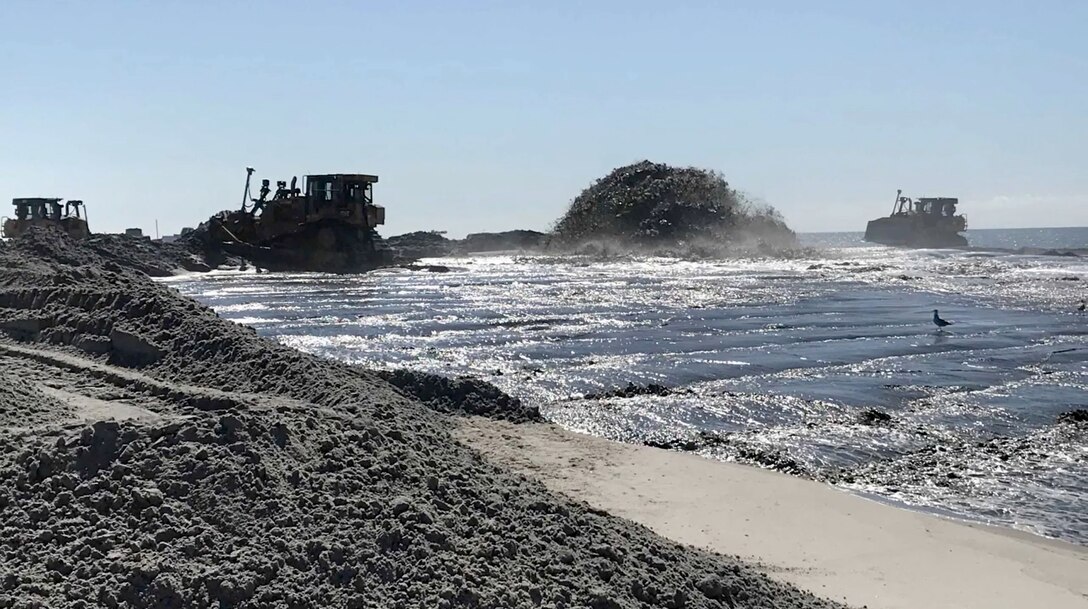 Lt. Gen. Todd Semonite speaks with Anthony Ciorra, Steve Couch and Frank Verga about New York District's recovery efforts following Hurricane Sandy.