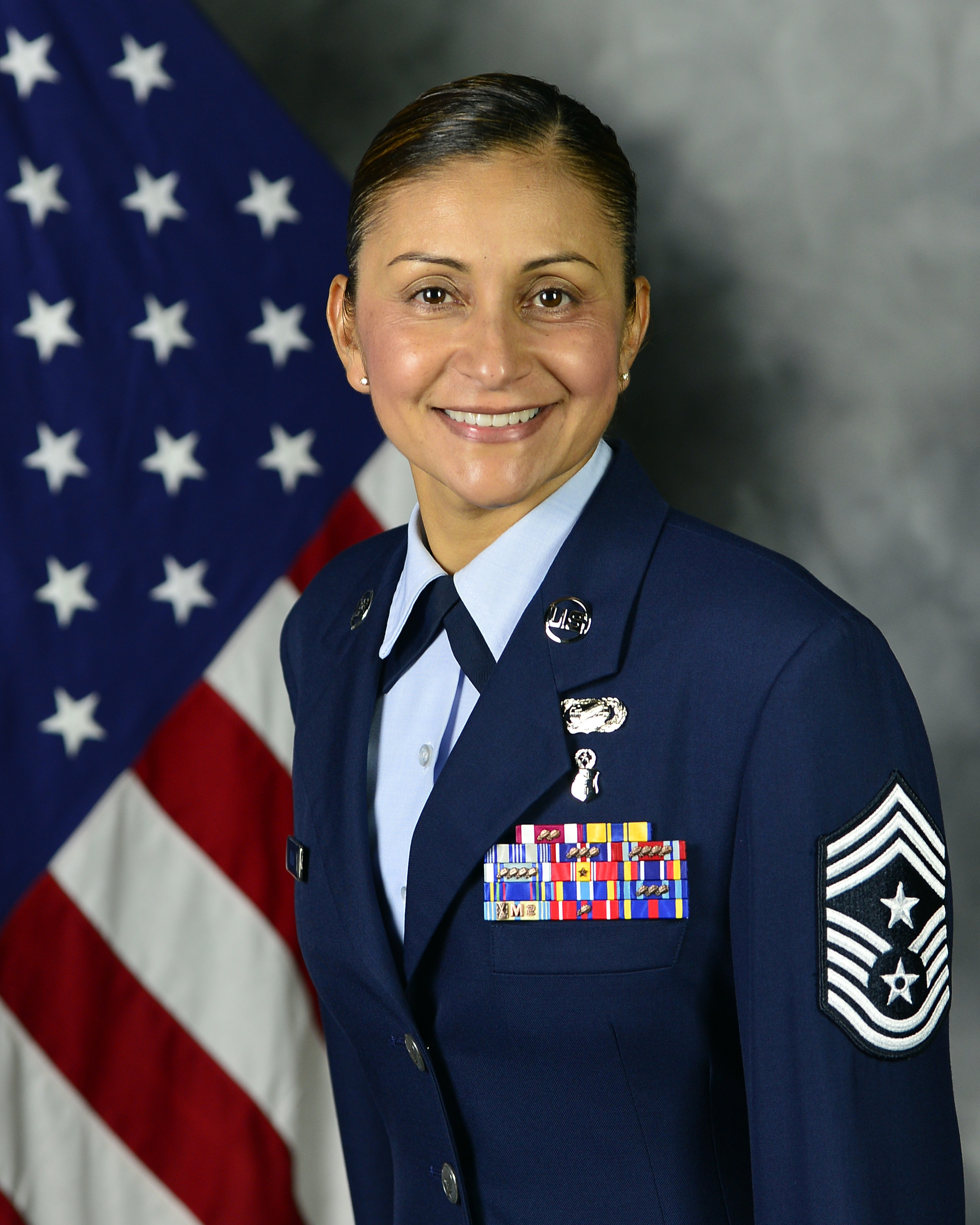 Meet 4th AF's command chief CMSgt Cynthia Villa > 445th Airlift Wing