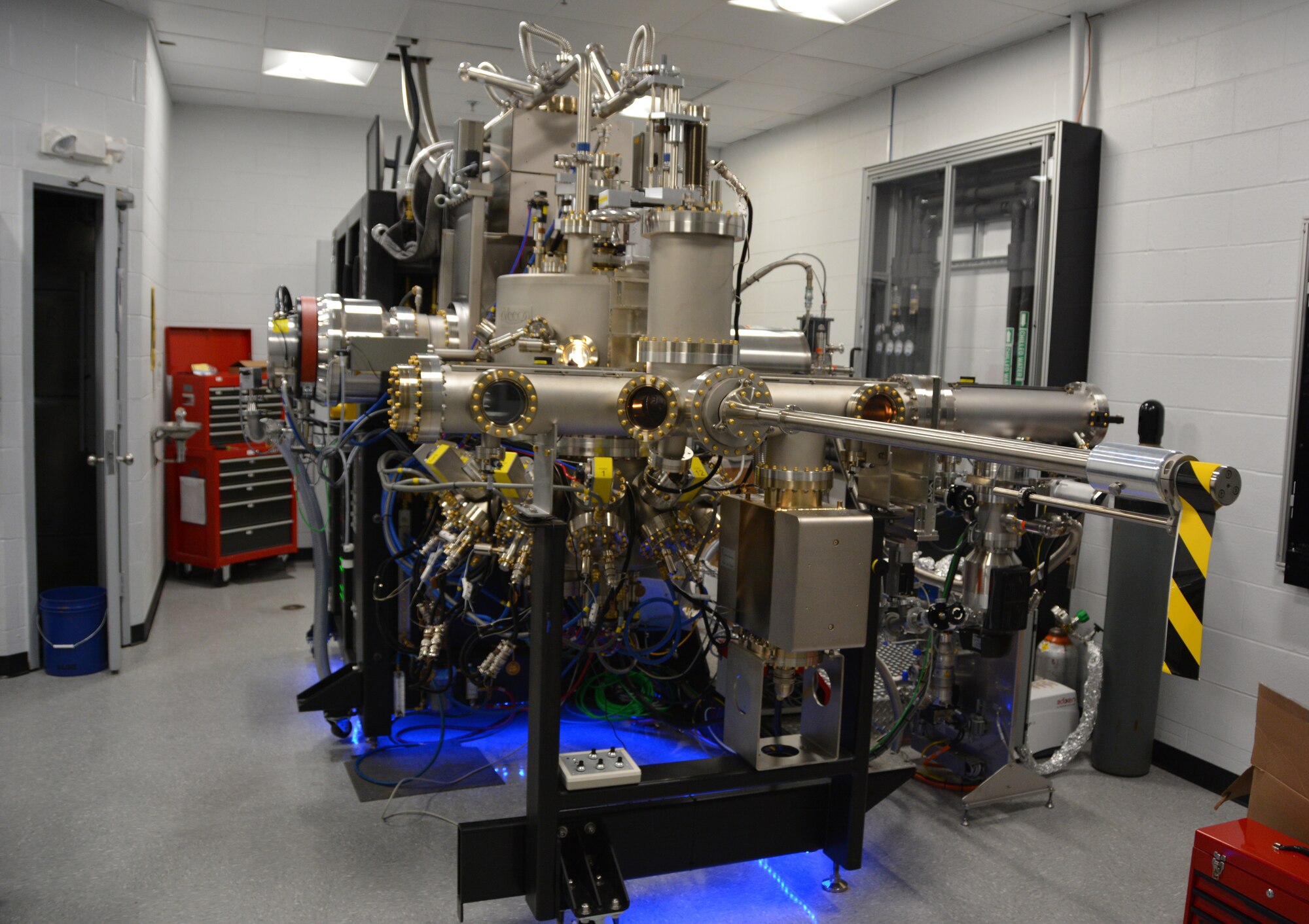 The new Molecular Beam Epitaxy chamber is at the center of AFRL’s Oxide Molecular Beam Epitaxy laboratory. This highly-specialized piece of equipment enables the growth of semiconducting materials for a new breed of advanced electronics. (U.S. Air Force Photo/Adrienne Kreighbaum)