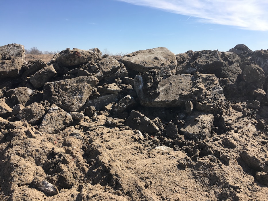 USACE works on Union Dike restoration after March 2019 runoff event Mar. 22, 2019. (Photo by Capt. Ryan Hignight)