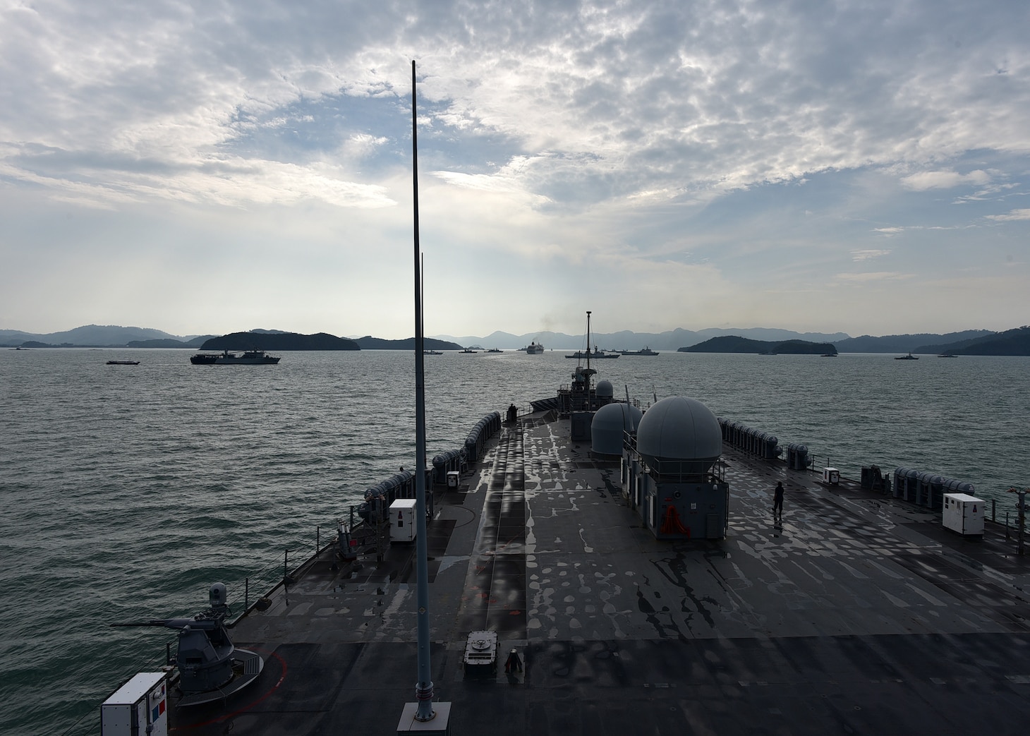 STRAIT OF MALACCA (March 25, 2019) - U.S. 7th Fleet Flagship USS Blue Ridge (LCC 19) arrives for a port visit in Langkawi, Malaysia. Blue Ridge is the oldest operational ship in the Navy, and as 7th Fleet command ship, is responsible for fostering relationships within the Indo-Pacific Region.