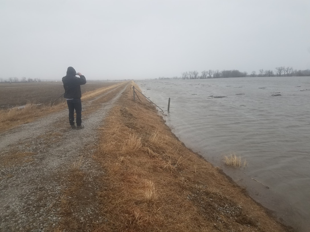 L611-614 South of HWY34 Looking Downstream Mar.14, 2019. (Photo by USACE, Omaha District)