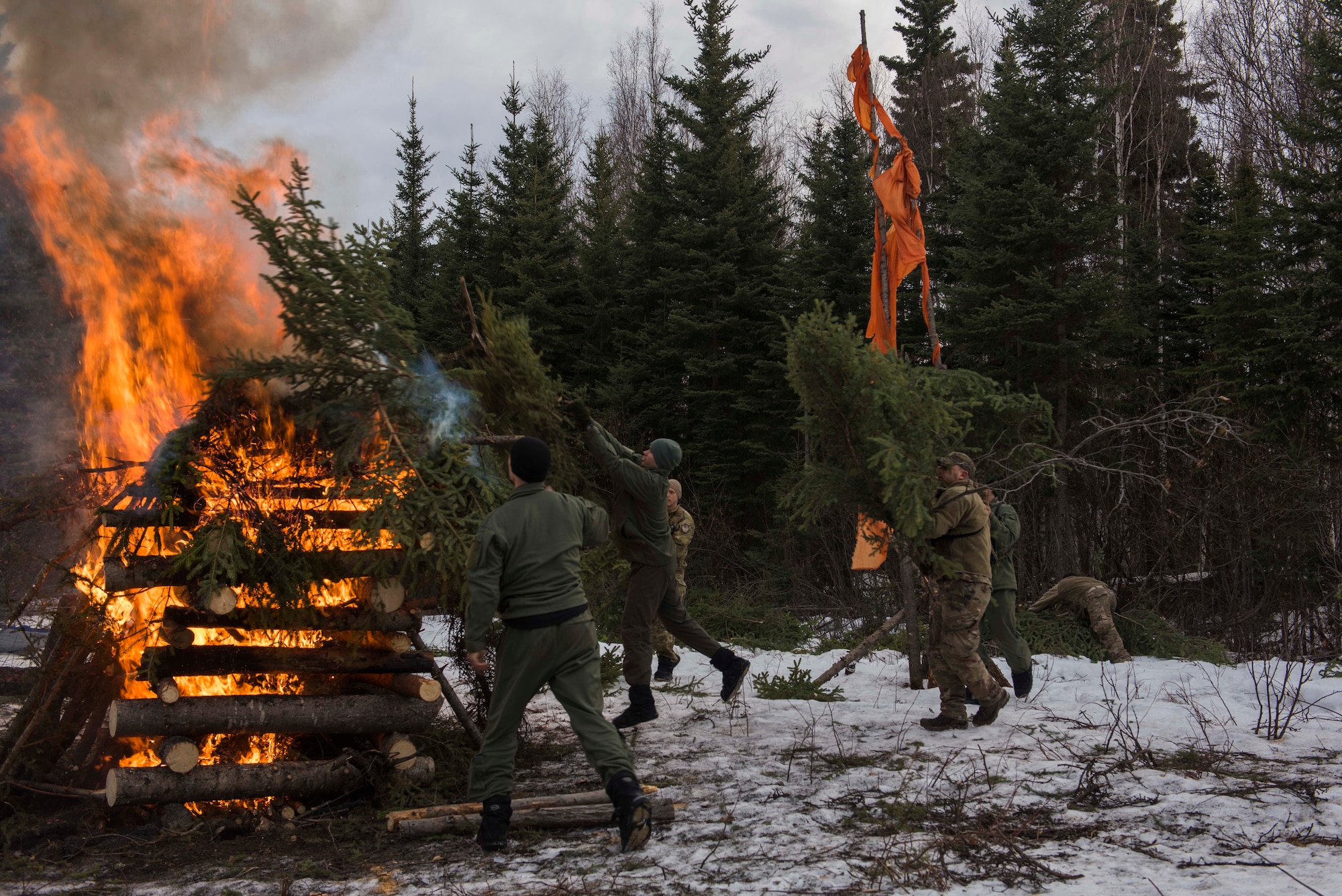 The five-day course teaches the basic survival skills such as preparing fire wood, building a fire with minimal tools and resources, catching food and signaling methods.