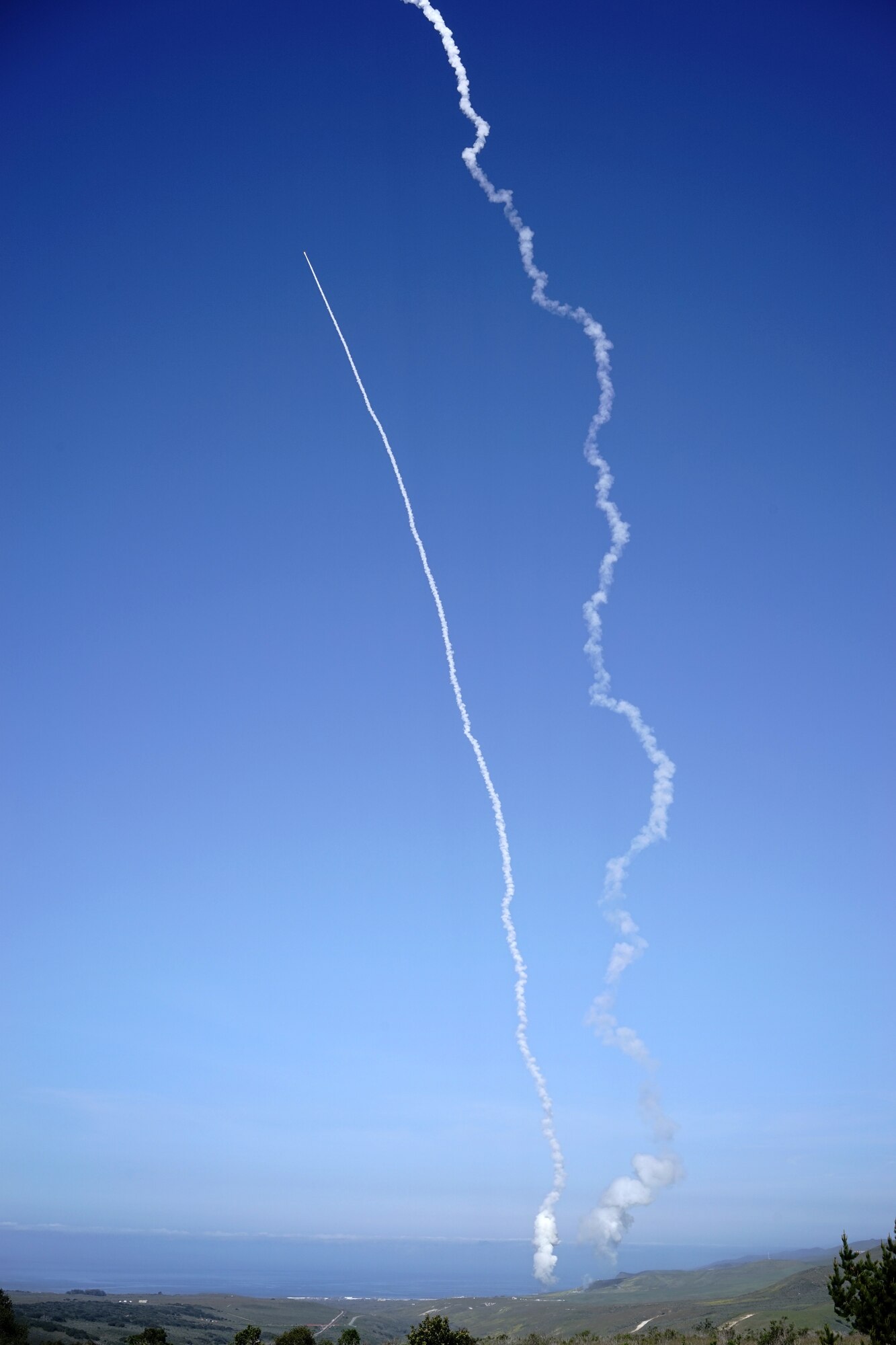 A test of the nation's Ground-based Midcourse Defense system,
was conducted from North Vandenberg Monday, March 25 at 10:32 a.m. PDT by 30th Space Wing officials,
the U.S. Missile Defense Agency, and U.S. Northern Command.