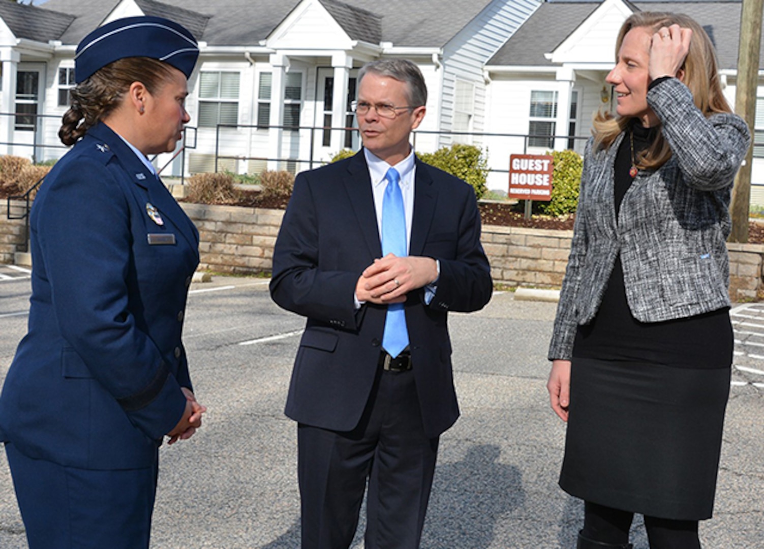 Air Force Brig. Gen. Linda Hurry speaks with David Gibson and U.S. Rep. Abigail Spanberger, D-Va.