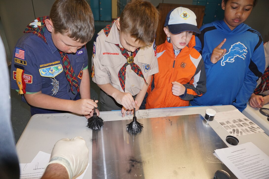 78 SFS hosts Middle Georgia Cub and Boy Scouts