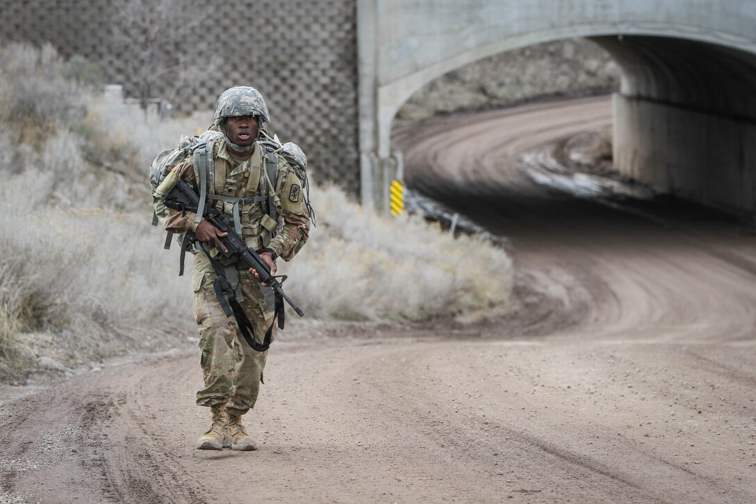 Army Reserve Soldiers put warrior skills to the test in joint command competition