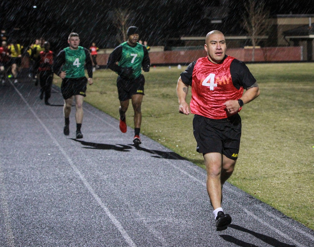 Army Reserve Soldiers put warrior skills to the test in joint command competition