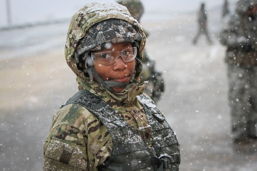 Army Reserve Soldiers put warrior skills to the test in joint command competition