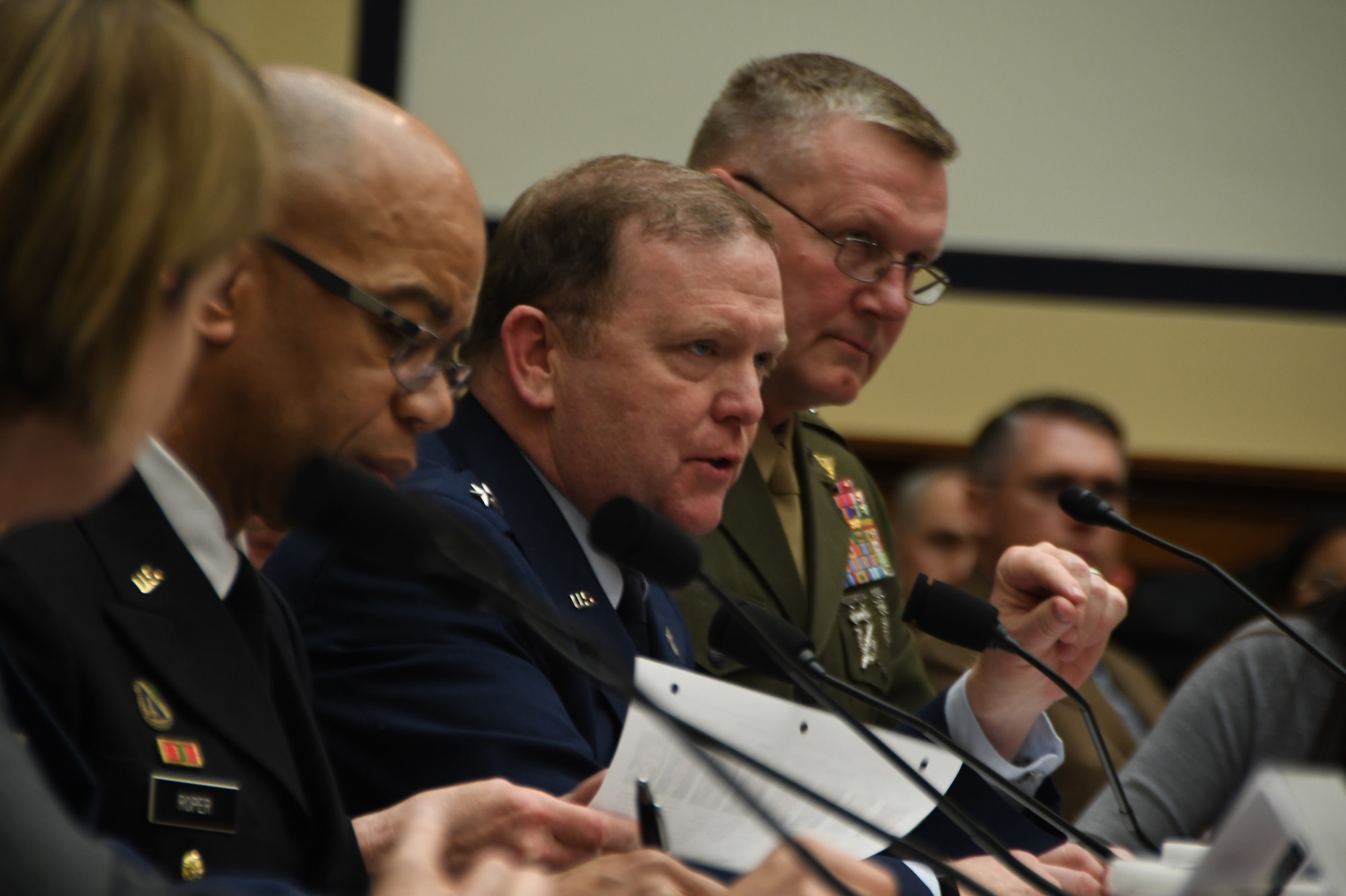 Reserve and defense leaders testify on duty status reform