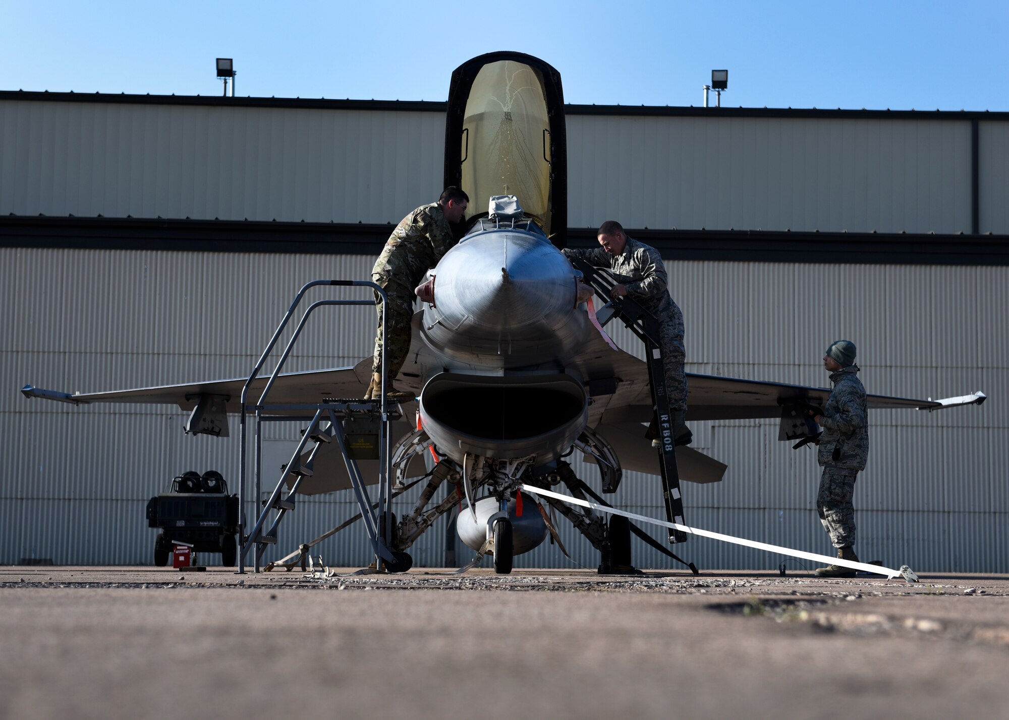 Sheppard Airmen perform a safe for maintenance check