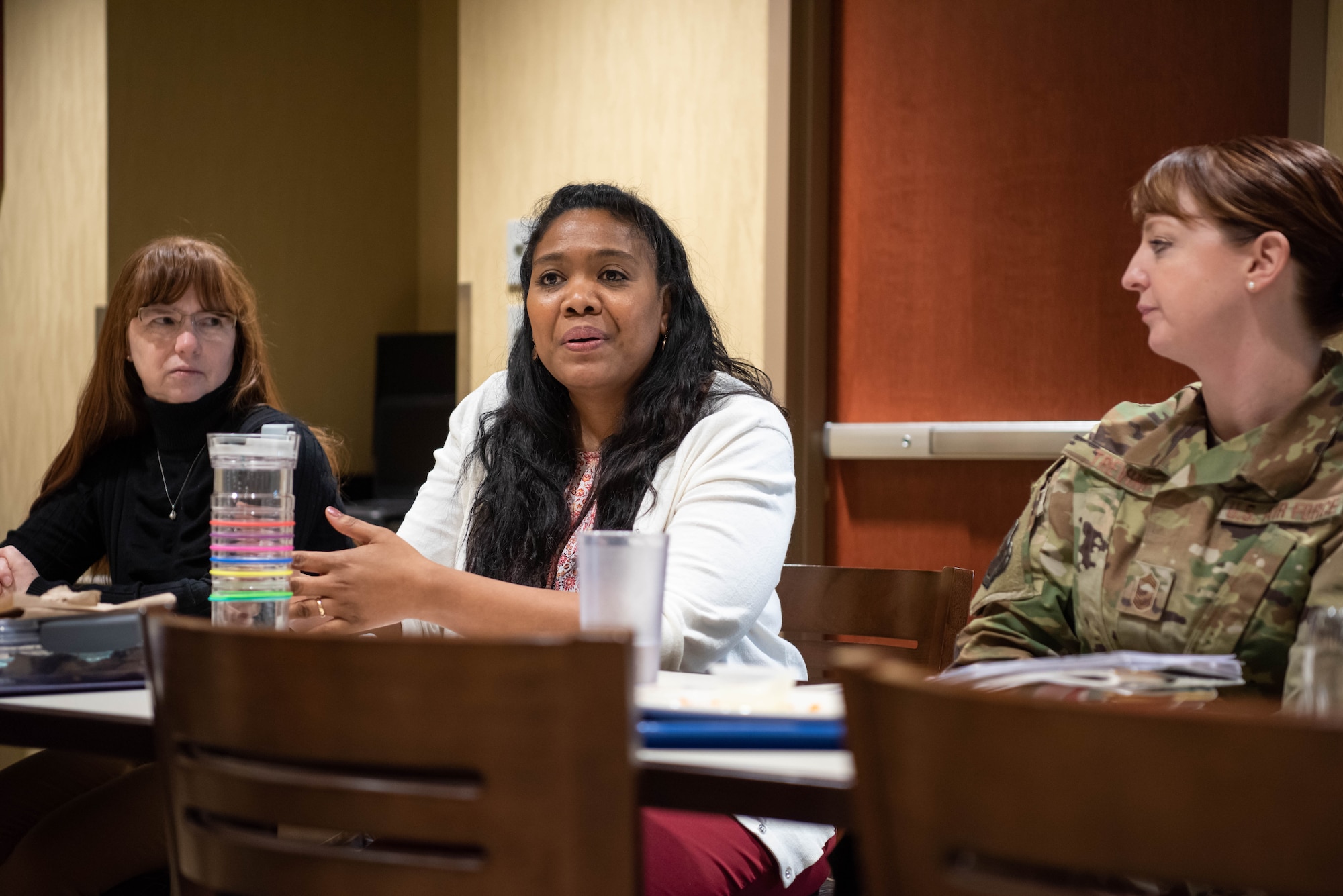 Base members speak at the 28th Bomb Wing Women’s Lean In Circle in the Raider Café conference room on Ellsworth Air Force Base, S.D., March 26, 2019. Both men and women serving on Ellsworth AFB were invited to attend to discuss and break down barriers to success and happiness that are based on gender. (U.S. Air Force photo by Tech. Sgt. Jette Carr)