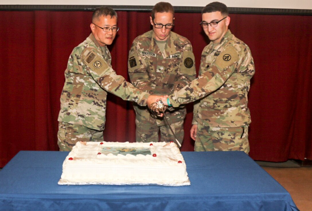 Army Reserve celebrates 111th birthday