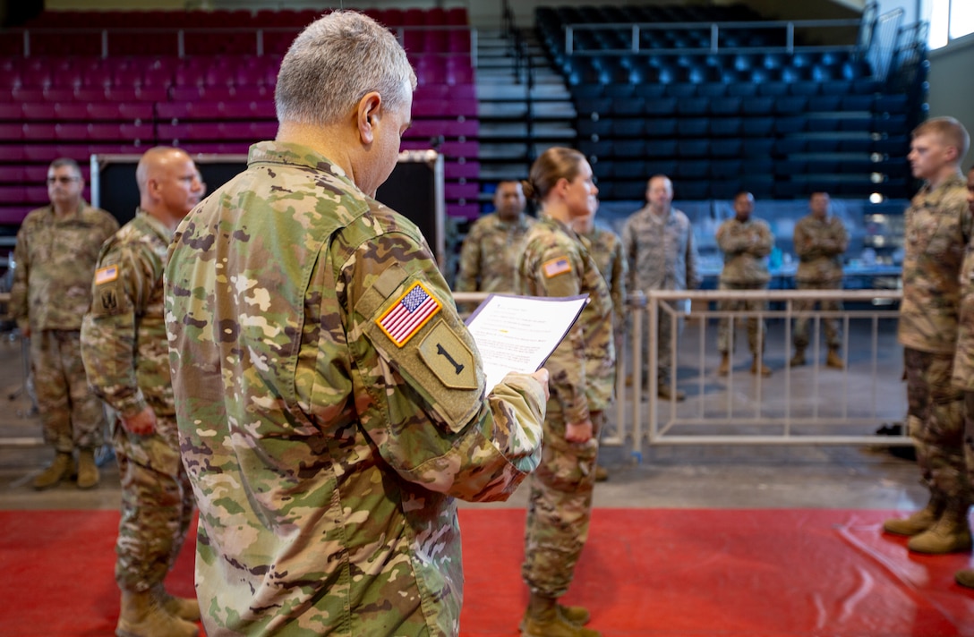 Distinguished Visitors visit service members supporting IRT Puerto Rico 2019