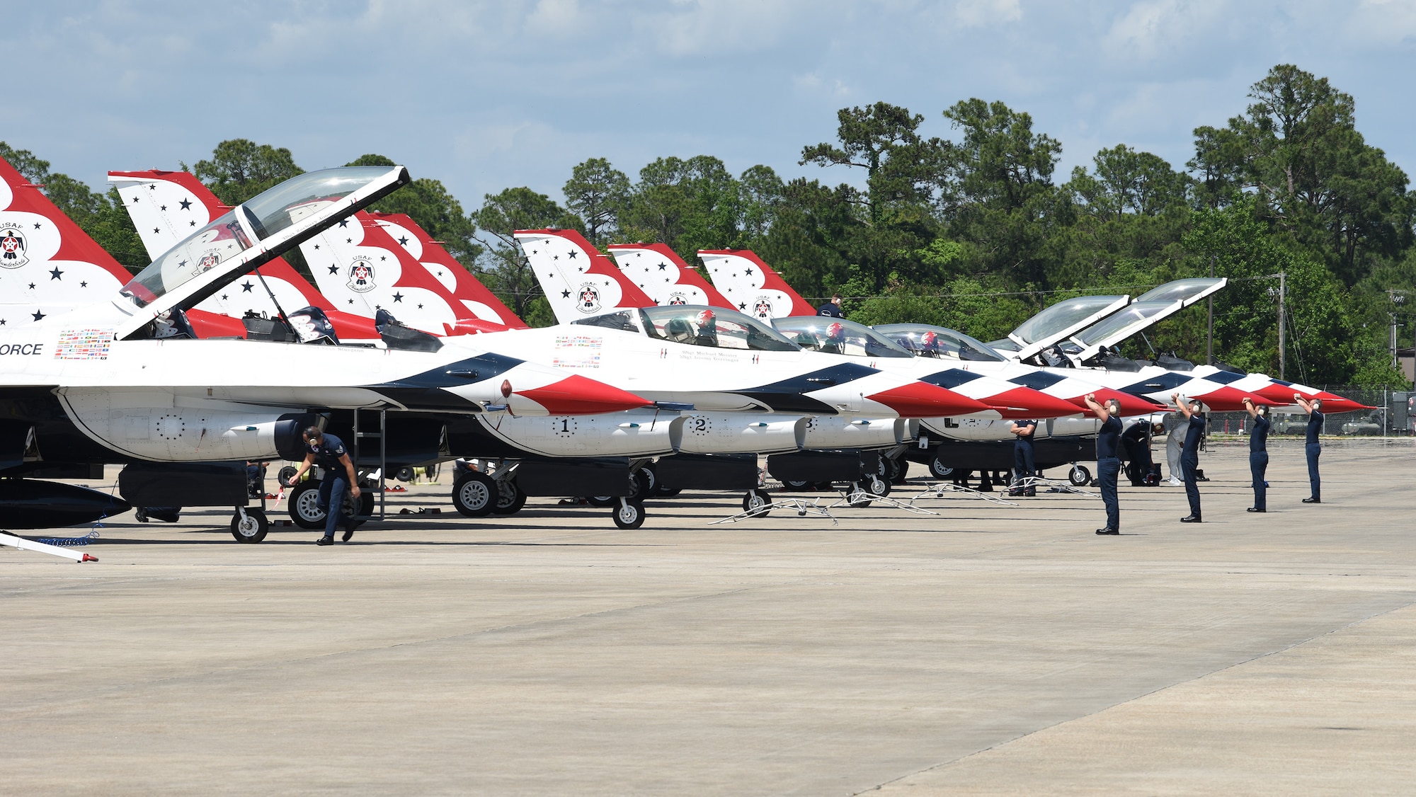 The Air Force Thunderbirds arrive at the Combat Readiness Training Center in Gulfport, Mississippi, May 2, 2019.