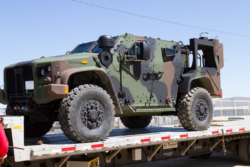 86th Training Division first Reserve unit to receive JLTV