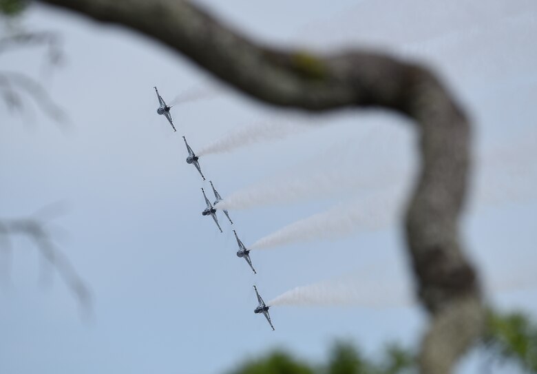 The U.S. Air Force Thunderbirds fly in formation during a practice session for the Keesler and Biloxi Air and Space Show in Biloxi, Mississippi, May 3, 2019. The Thunderbirds are headlining the Keesler and Biloxi Air and Space Show May 4-5. Thunder Over the Sound is a unique, one-of-a-kind event where a base and its surrounding city have jointly hosted one air show taking place in two locations. (U.S. Air Force photo by Senior Airman Jenay Randolph)