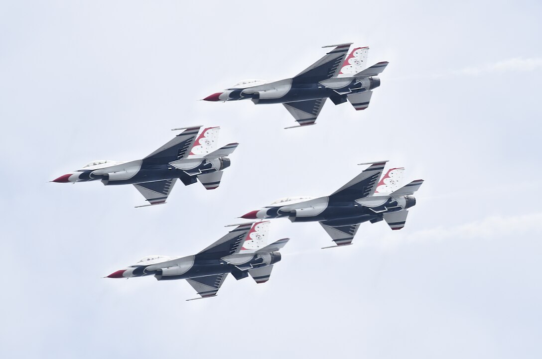 The U.S. Air Force Thunderbirds fly in formation during a practice session for the Keesler and Biloxi Air and Space Show in Biloxi, Mississippi, May 3, 2019. The Thunderbirds are headlining the Keesler and Biloxi Air and Space Show May 4-5. Thunder Over the Sound is a unique, one-of-a-kind event where a base and its surrounding city have jointly hosted one air show taking place in two locations. (U.S. Air Force photo by Senior Airman Jenay Randolph)